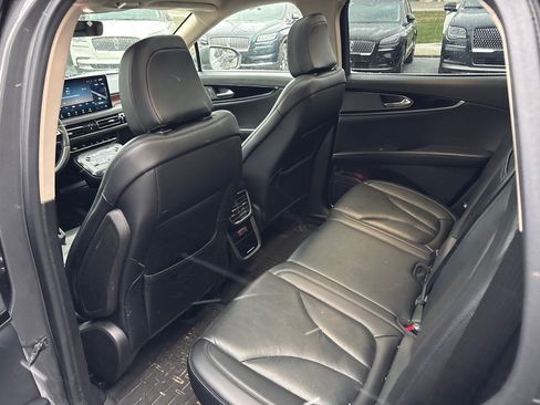 Certified 2023 Lincoln Nautilus Reserve w/ Cargo Utility Package image 27