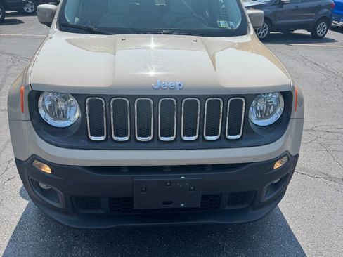 Used 2016 Jeep Renegade Latitude image 7