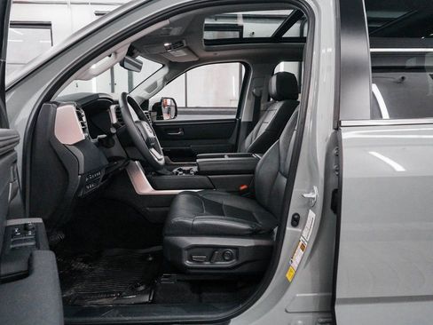 Used 2024 Toyota Tundra Limited w/ Power Package image 29