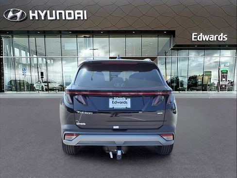 New 2026 Hyundai Tucson Limited image 6