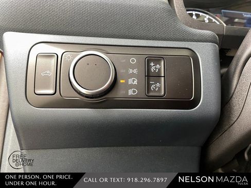 Used 2023 Ford Maverick Lariat w/ Equipment Group 500A Standard image 24