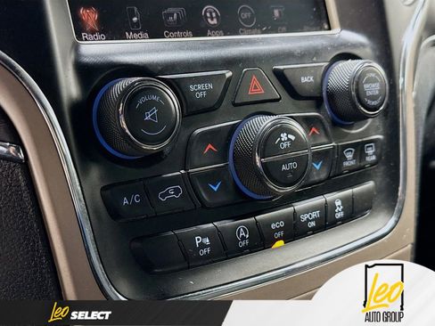 Used 2016 Jeep Grand Cherokee Limited image 15