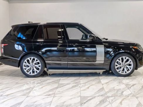 Used 2018 Land Rover Range Rover HSE AWD/4WD image 11