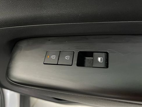 Used 2024 Hyundai Kona SEL FWD image 31