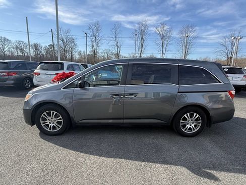 Used 2011 Honda Odyssey EX image 3