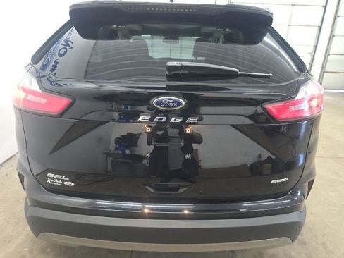 Used 2023 Ford Edge SEL w/ Convenience Package AWD/4WD image 13