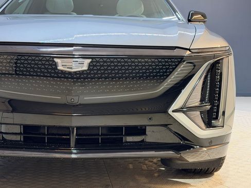 New 2026 Cadillac Lyriq Sport AWD/4WD image 11