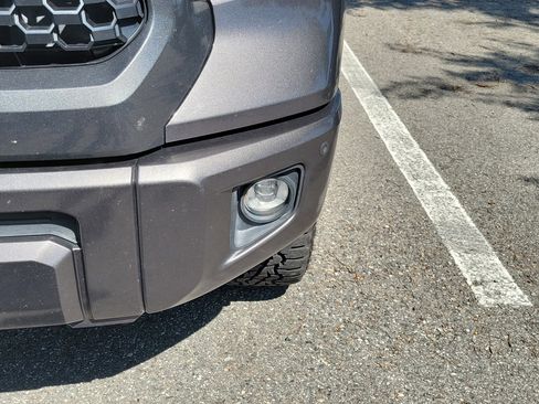 Used 2019 Toyota Tundra Platinum image 4