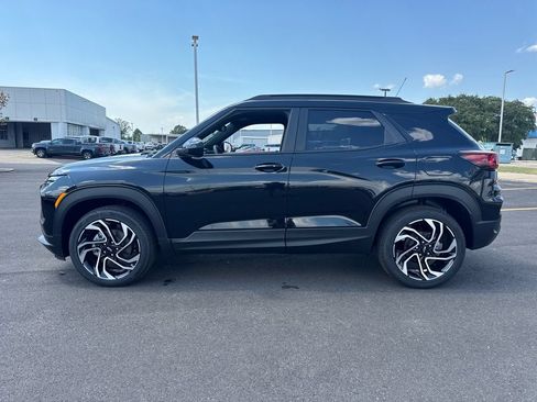 New 2026 Chevrolet TrailBlazer RS w/ Convenience Package AWD/4WD image 3