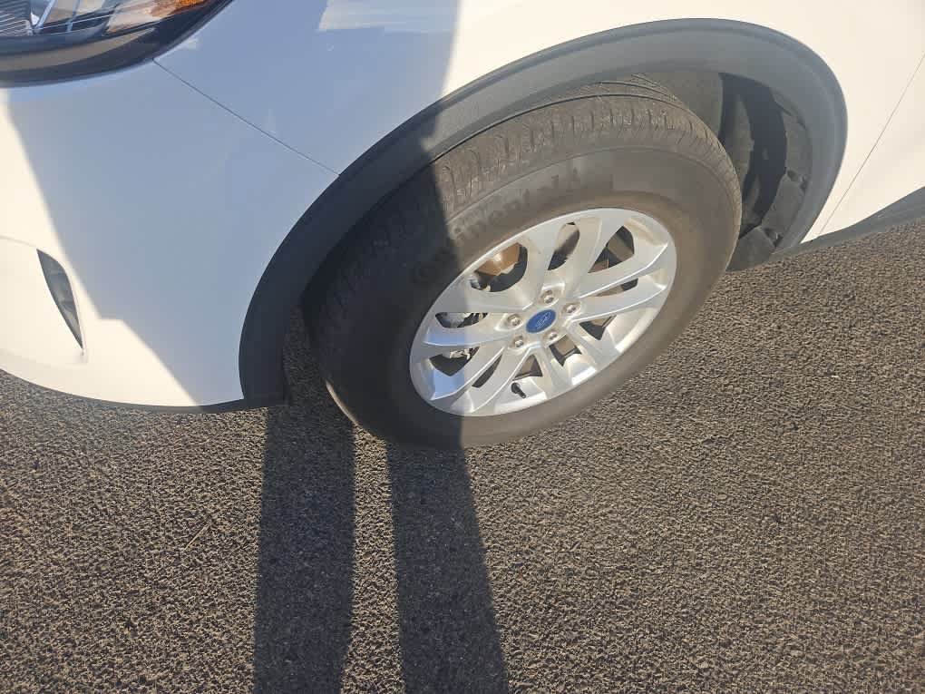 Used 2022 Ford Escape SE AWD/4WD image 3