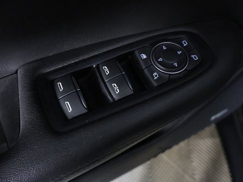 Used 2019 Cadillac XT5 Luxury image 33