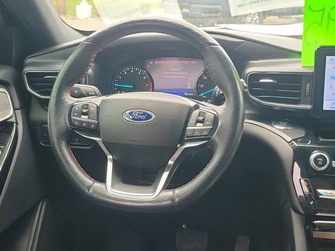 Used 2022 Ford Explorer ST-Line w/ Class IV Trailer Tow Package AWD/4WD image 29