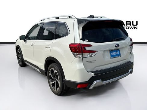 Used 2024 Subaru Forester Touring w/ POP Package 3 AWD/4WD image 5