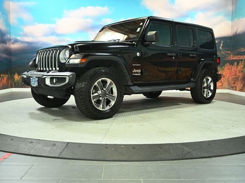 Used 2021 Jeep Wrangler Unlimited Sahara image 3