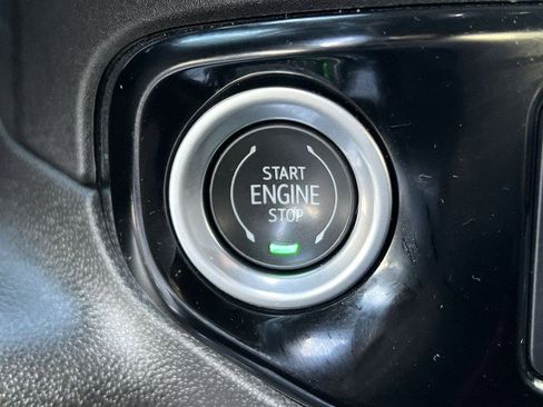 Used 2024 Chevrolet Silverado 3500 LT w/ Convenience Package image 17