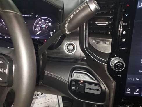 Used 2024 RAM 2500 Limited image 26