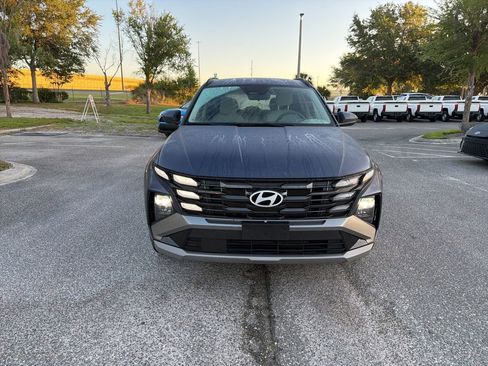 Used 2025 Hyundai Tucson SEL FWD image 8