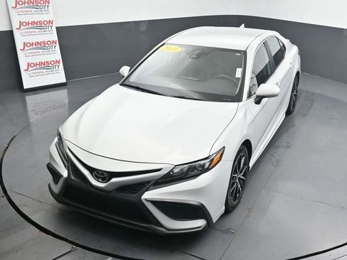 Used 2023 Toyota Camry SE image 28