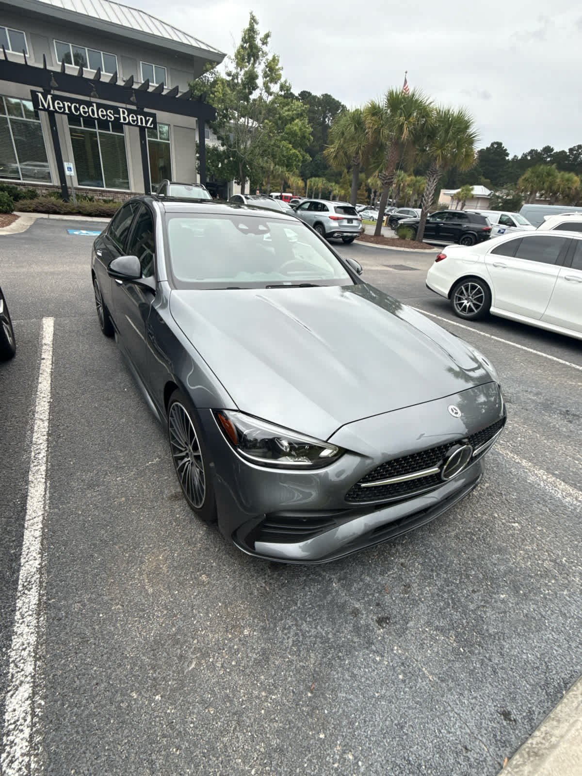 Used 2024 Mercedes-Benz C 300 Sedan image 2
