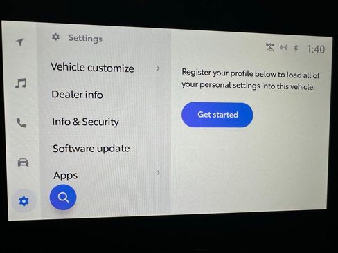 Used 2025 Toyota Sienna LE image 38