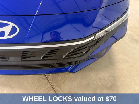 Used 2024 Hyundai Elantra SEL FWD image 6
