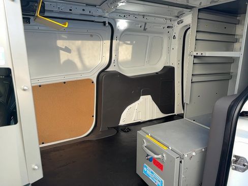 Used 2020 Ford Transit Connect XL image 14