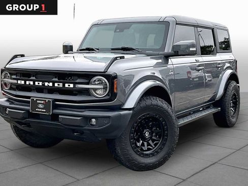 Used 2023 Ford Bronco Outer Banks AWD/4WD image 1
