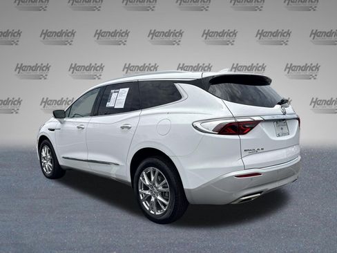 Used 2023 Buick Enclave Essence w/ Experience Buick Package FWD image 8