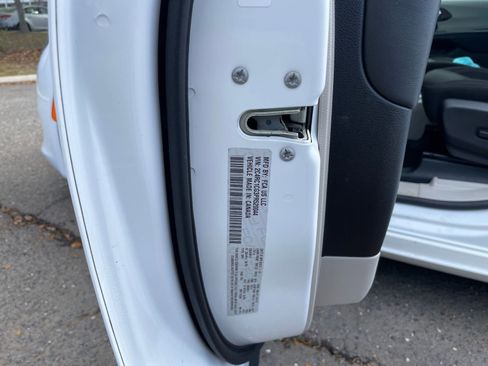 Used 2023 Chrysler Voyager LX image 30