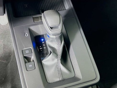 New 2026 Toyota Corolla Cross LE image 12