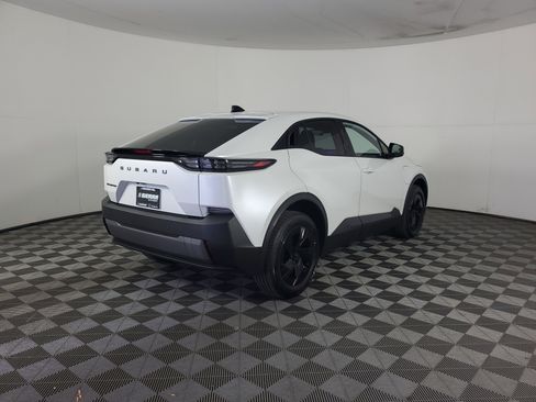 New 2026 Subaru Uncharted Premium FWD image 4