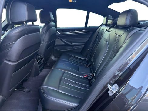 Used 2017 BMW 540i RWD image 10