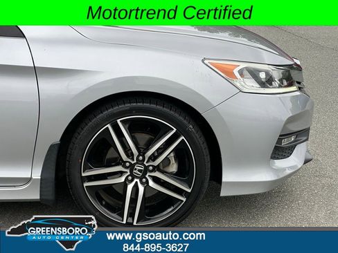 Used 2017 Honda Accord Sport Special Edition image 41