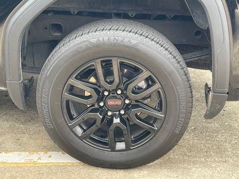 Used 2025 GMC Sierra 1500 Elevation AWD/4WD image 8