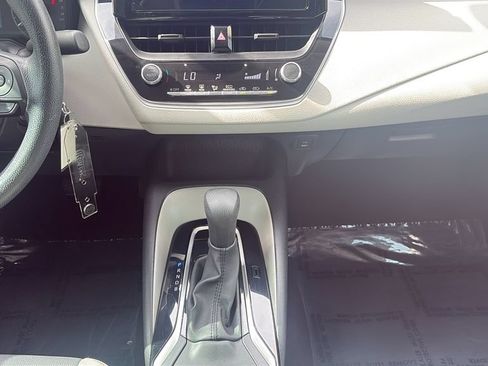 Used 2024 Toyota Corolla LE FWD image 15
