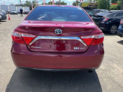 Used 2017 Toyota Camry XLE FWD image 6