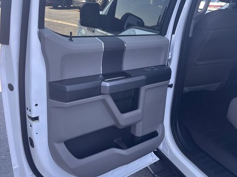 Used 2018 Ford F150 XLT w/ Trailer Tow Package image 24