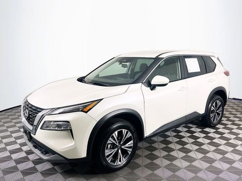 Used 2023 Nissan Rogue SV AWD/4WD image 4