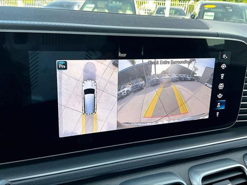 Used 2021 Mercedes-Benz GLS 450 4MATIC image 26