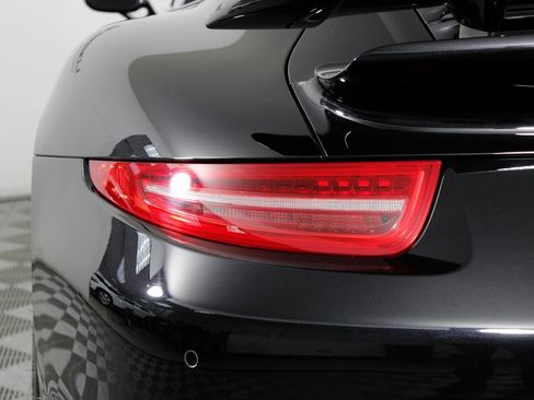 Used 2016 Porsche 911 Turbo image 13