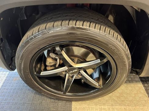 Used 2017 Jeep Renegade Latitude image 8