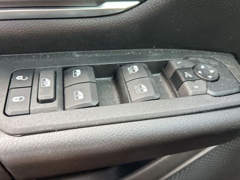 Certified 2025 RAM 1500 Big Horn image 14