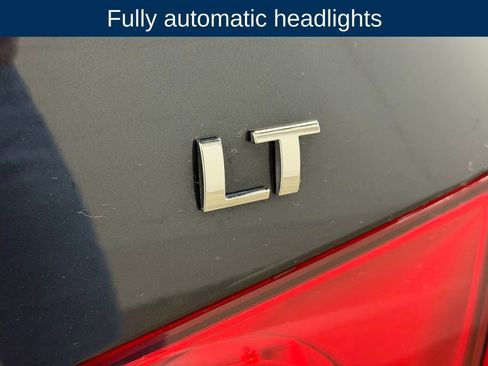 Used 2016 Chevrolet Cruze LT FWD image 17