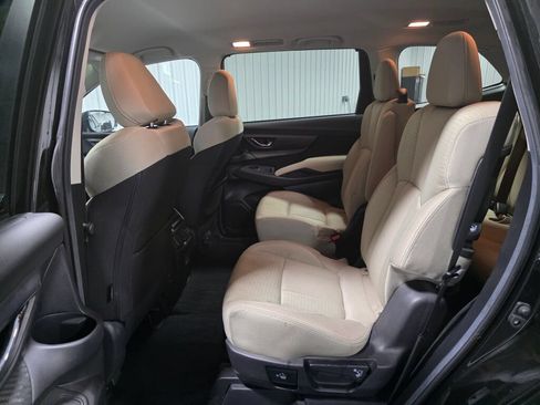 Used 2024 Subaru Ascent Premium w/ Convenience Package AWD/4WD image 10
