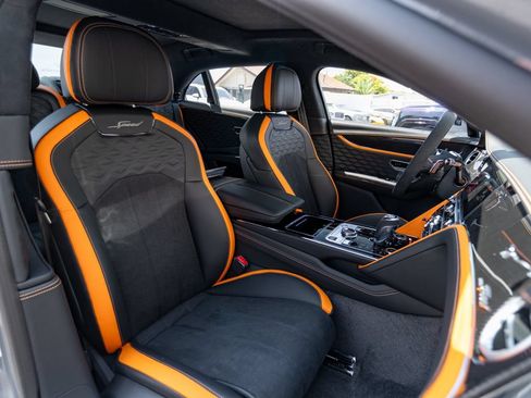 New 2026 Bentley Flying Spur Plug-In Hybrid AWD/4WD image 25