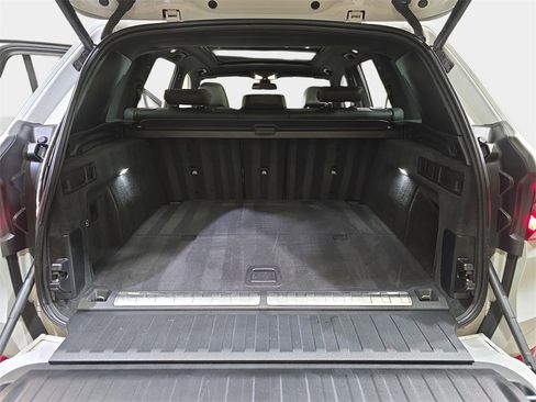 Used 2021 BMW X5 xDrive45e w/ Premium Package image 14