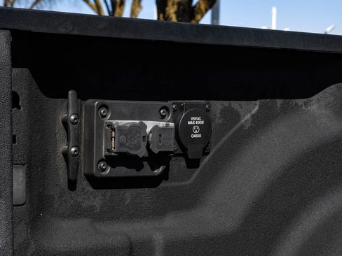 Used 2024 RAM 3500 Big Horn w/ Safety Group image 57