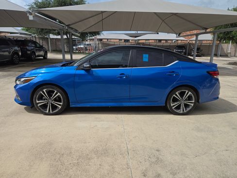 Used 2023 Nissan Sentra SR FWD image 6
