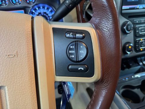 Used 2014 Ford F450 King Ranch w/ King Ranch Chrome Package image 21