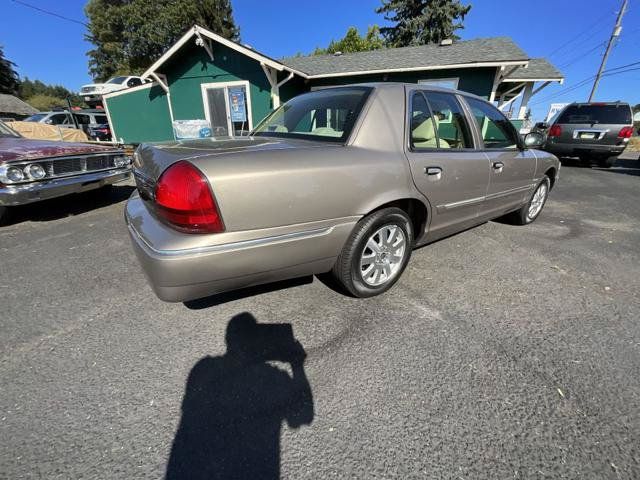 Used 2006 Mercury Grand Marquis LS RWD image 4